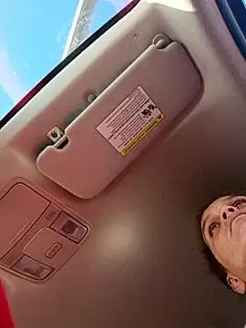 sarahkat86 online show from January 2026 08:24:02 PM