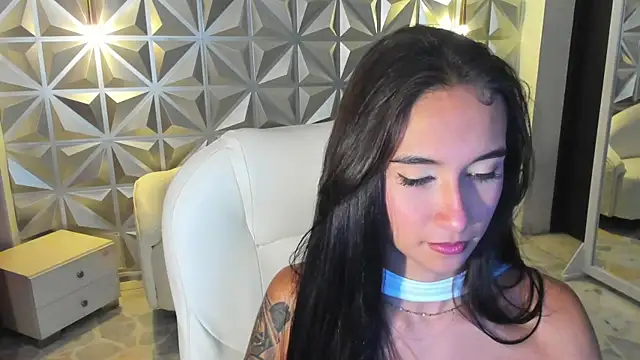 hellen tease online show from May 2026 12:56:01 PM