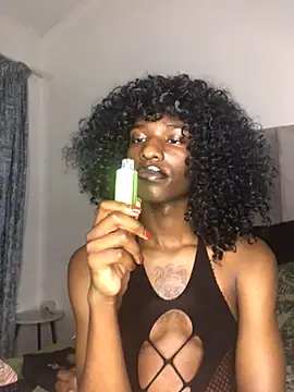 Snapshot of Trans_fairy chatting on October 2025 08:18:02 PM Trans fairy online show from October 2025 08:18:02 PM