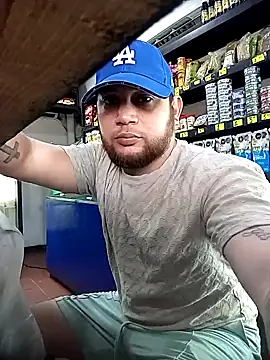 Snapshot of Catire10_ chatting on October 2025 01:44:01 PM Catire10 online show from October 2025 01:44:01 PM