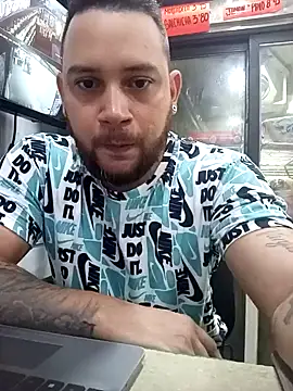 Snapshot of Catire10_ chatting on October 2025 01:32:01 PM Catire10 online show from October 2025 01:32:01 PM