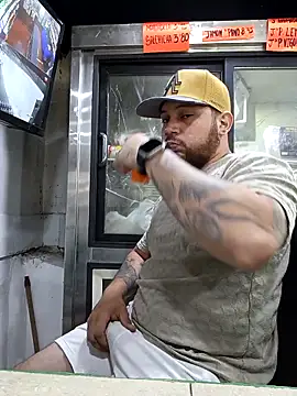 Snapshot of Catire10_ chatting on November 2025 01:44:01 PM Catire10 online show from November 2025 01:44:01 PM