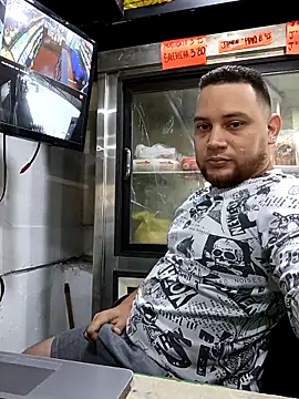 Snapshot of Catire10_ chatting on November 2025 03:22:01 PM Catire10 online show from November 2025 03:22:01 PM