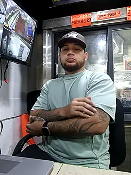 Snapshot of Catire10_ chatting on November 2025 01:55:02 PM Catire10 online show from November 2025 01:55:02 PM