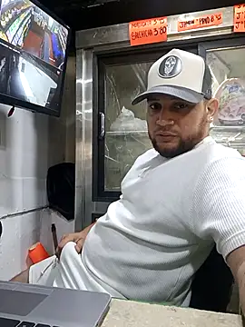 Snapshot of Catire10_ chatting on November 2025 01:56:02 PM Catire10 online show from November 2025 01:56:02 PM