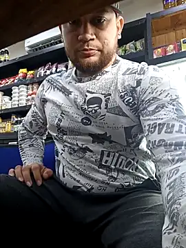 Snapshot of Catire10_ chatting on November 2025 03:25:01 PM Catire10 online show from November 2025 03:25:01 PM