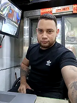 Snapshot of Catire10_ chatting on December 2025 08:36:02 PM Catire10 online show from December 2025 08:36:02 PM