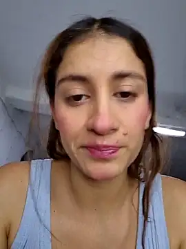 Snapshot of aytanna_torrez chatting on September 2025 06:35:01 PM aytanna torrez online show from September 2025 06:35:01 PM