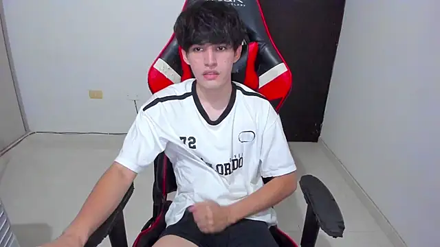 Snapshot of eren_188 chatting on April 2026 01:36:01 AM eren 188 online show from April 2026 01:36:01 AM