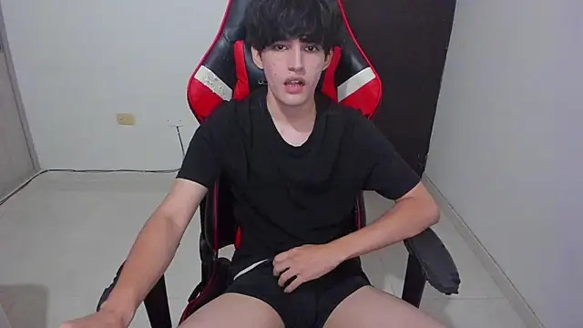 Snapshot of eren_188 chatting on April 2026 01:20:02 AM eren 188 online show from April 2026 01:20:02 AM