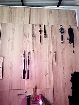 Snapshot of Katya_Bridge2 chatting on February 2026 05:52:01 PM Katya Bridge2 online show from February 2026 05:52:01 PM