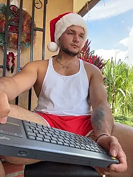 Marco Vega online show from December 2025 05:30:01 PM