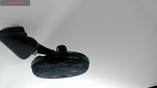 Snapshot of sweet__vanessa1 chatting on September 2025 02:34:01 AM sweet vanessa1 online show from September 2025 02:34:01 AM