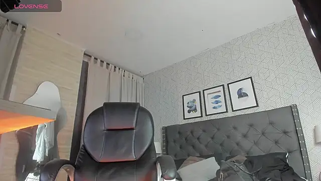 Snapshot of sweet__vanessa1 chatting on October 2025 12:00:01 AM sweet vanessa1 online show from October 2025 12:00:01 AM