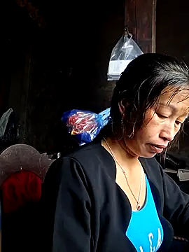 ngocngoc cute online show from November 2025 02:32:01 AM