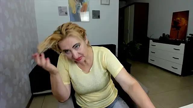 MilanaAlvis online show from September 2025 06:24:02 AM