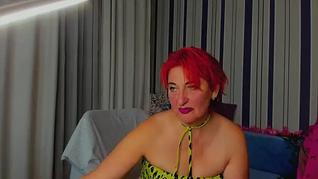 MilanaAlvis online show from November 2025 01:44:01 PM