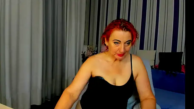 MilanaAlvis online show from November 2025 07:00:02 AM