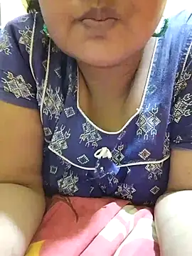 Snapshot of Swapna_Hyd chatting on July 2026 06:17:01 AM Swapna Hyd online show from July 2026 06:17:01 AM