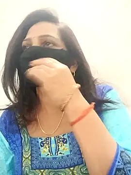 Snapshot of soni_yhakur chatting on April 2026 07:44:02 AM soni yhakur online show from April 2026 07:44:02 AM