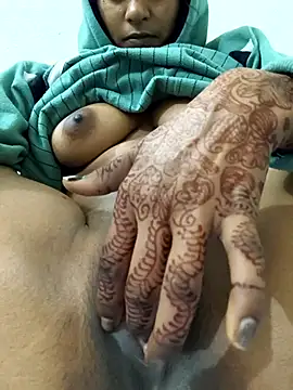 Snapshot of Kumkum_07 chatting on October 2025 06:59:01 AM Kumkum 07 online show from October 2025 06:59:01 AM