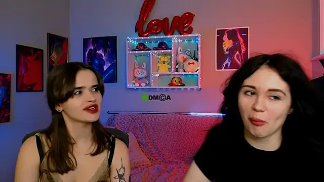 Snapshot of riley_sanders chatting on March 2026 08:24:01 PM riley sanders online show from March 2026 08:24:01 PM