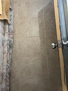 habdiela online show from October 2025 10:38:01 PM