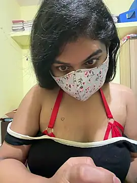 Snapshot of BigBreasted chatting on February 2026 05:13:02 PM BigBreasted online show from February 2026 05:13:02 PM