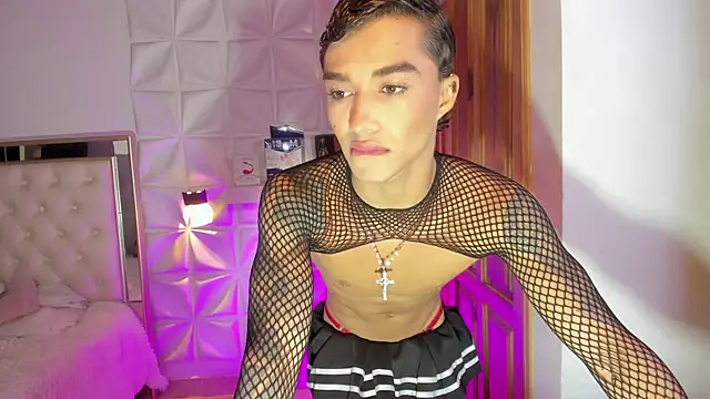 Wyatt Rose online show from November 2025 04:05:01 AM