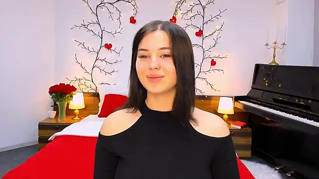 lil angel  online show from October 2025 01:20:01 PM