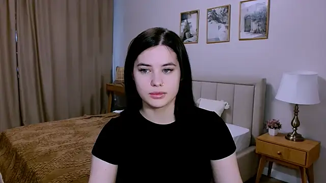 lil angel  online show from February 2026 08:11:02 AM