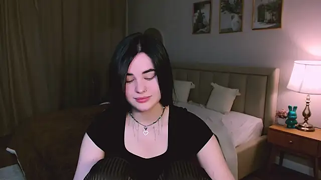 Snapshot of lil_angel_ chatting on March 2026 03:10:01 AM lil angel online show from March 2026 03:10:01 AM