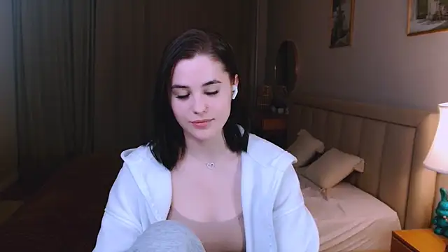 Snapshot of lil_angel_ chatting on April 2026 02:20:02 AM lil angel online show from April 2026 02:20:02 AM