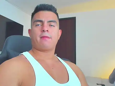 Snapshot of RJBarto chatting on September 2025 04:51:02 PM RJBarto online show from September 2025 04:51:02 PM