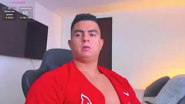 Snapshot of RJBarto chatting on October 2025 07:11:02 PM RJBarto online show from October 2025 07:11:02 PM