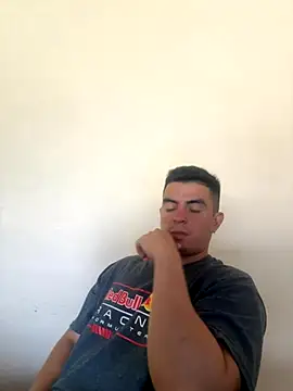 Snapshot of RJBarto chatting on November 2025 02:16:02 PM RJBarto online show from November 2025 02:16:02 PM