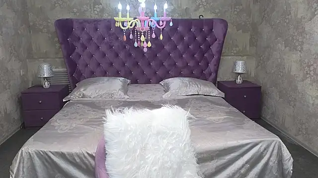 Anna Kenann online show from September 2025 07:02:01 AM