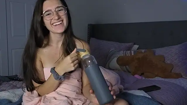 bambifarrina online show from September 2025 03:29:01 AM