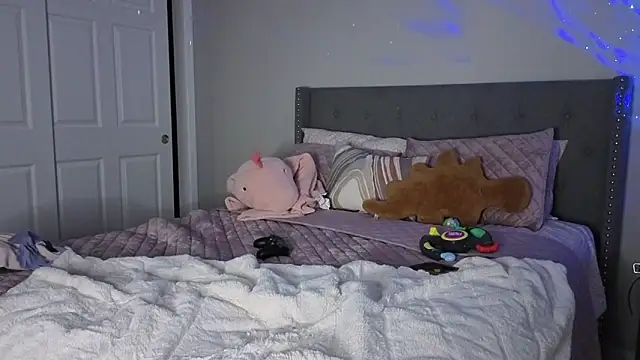 bambifarrina online show from October 2025 02:08:02 AM