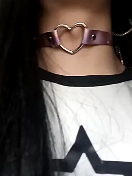 Snapshot of Foxxy_Doll chatting on October 2025 02:47:01 PM Foxxy Doll online show from October 2025 02:47:01 PM