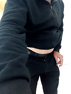 Snapshot of bullut06 chatting on April 2026 05:11:01 AM bullut06 online show from April 2026 05:11:01 AM