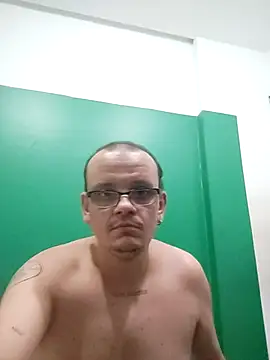 Snapshot of Meu_Pau_Te_Ama chatting on October 2025 12:21:02 AM Meu Pau Te Ama online show from October 2025 12:21:02 AM