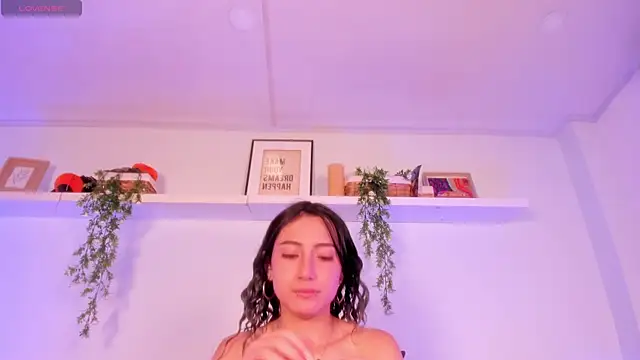 Vampgyal online show from November 2025 10:21:01 PM