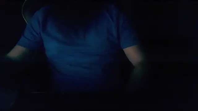 LondonMan1988 online show from November 2025 06:31:02 PM