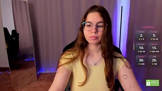 Snapshot of blessme_G chatting on September 2025 03:52:02 AM blessme G online show from September 2025 03:52:02 AM