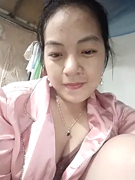 Snapshot of naop04 chatting on October 2025 07:28:01 AM naop04 online show from October 2025 07:28:01 AM