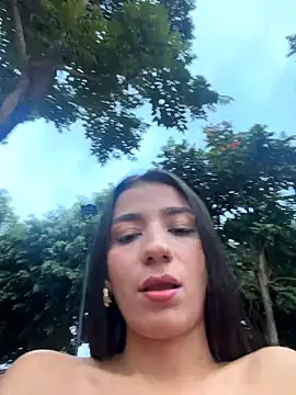 -juicy  online show from November 2025 10:21:02 PM