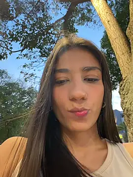 Snapshot of -juicy_ chatting on March 2026 11:12:02 PM -juicy online show from March 2026 11:12:02 PM