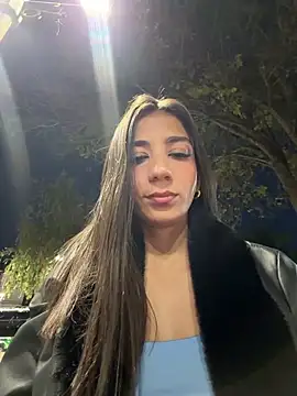 Snapshot of -juicy_ chatting on March 2026 11:31:01 PM -juicy online show from March 2026 11:31:01 PM