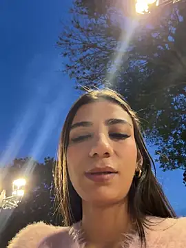 Snapshot of -juicy_ chatting on March 2026 11:20:02 PM -juicy online show from March 2026 11:20:02 PM